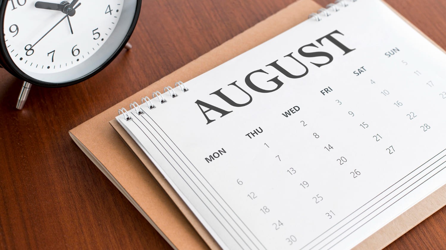Kalender auf einem Tisch